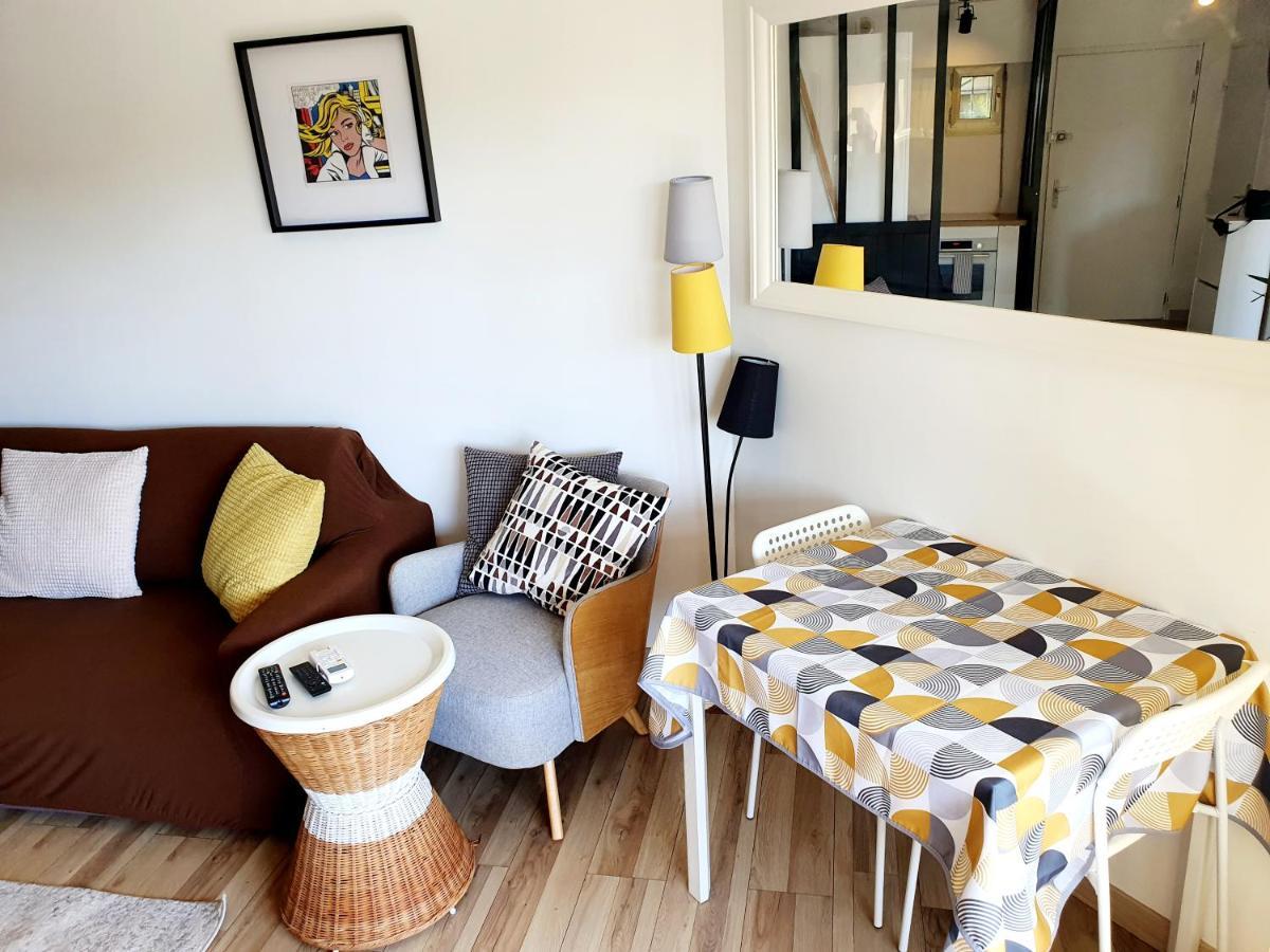 Bel Appartement A 50M De La Plage, 2 Pieces Climatisees, Parking Prive アンティーブ エクステリア 写真