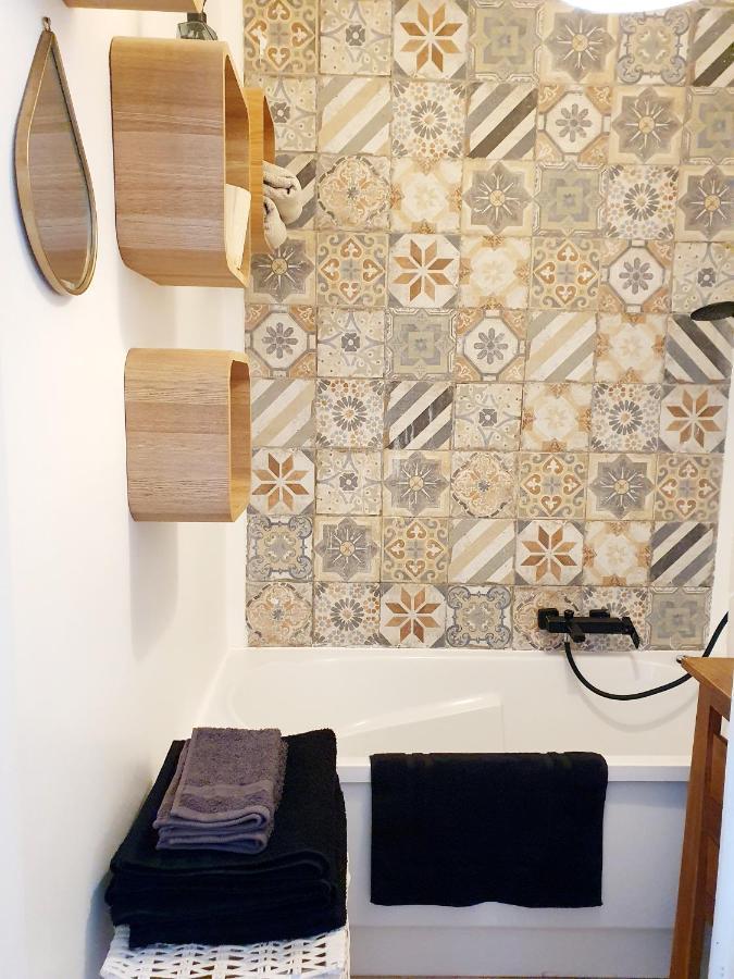 Bel Appartement A 50M De La Plage, 2 Pieces Climatisees, Parking Prive アンティーブ エクステリア 写真